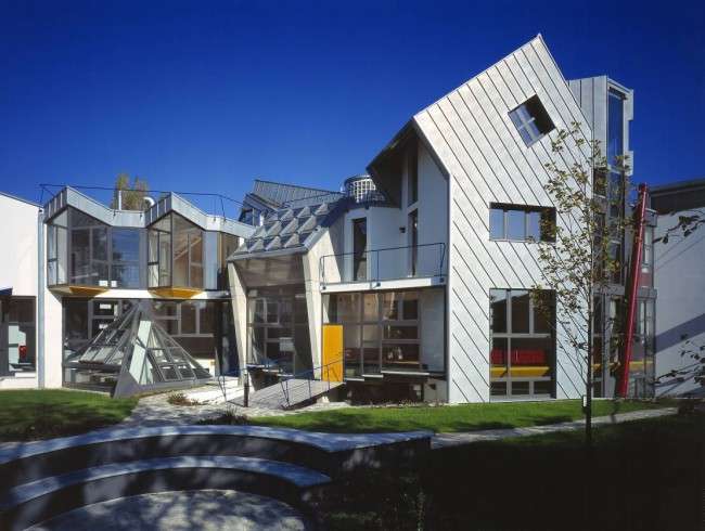 Будинки в стилі хай-тек (61 фото): передові технології, архітектура і наука
