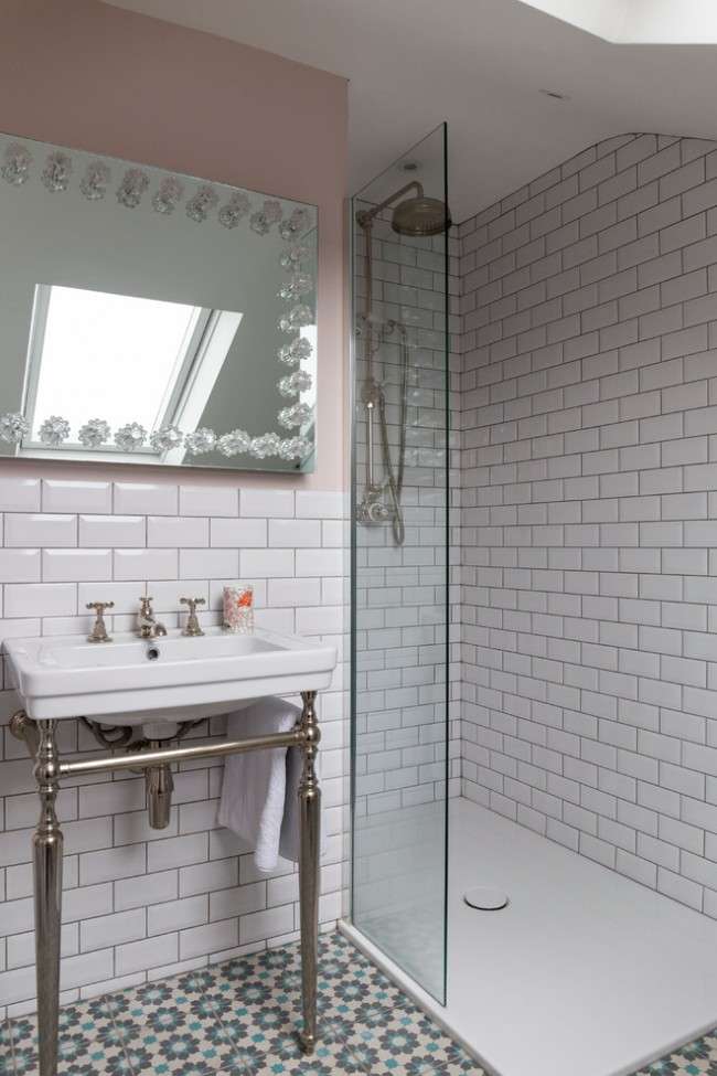 Душові кабіни: 55+ практичних рішень, які перетворять ванну кімнату