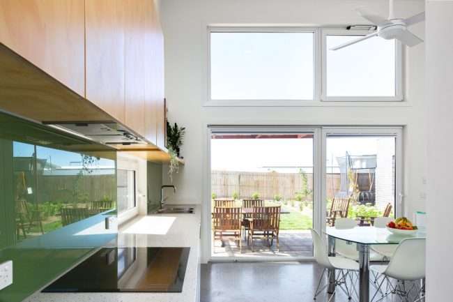 Пластикові вікна: розміри, порівняння цін і 85 стильних і теплих варіантів для дому