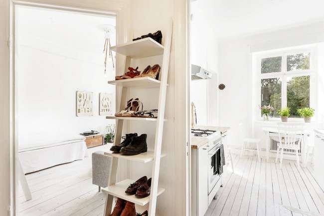55 ідей як зберігати взуття в будинку: полиці, підставки, шафи