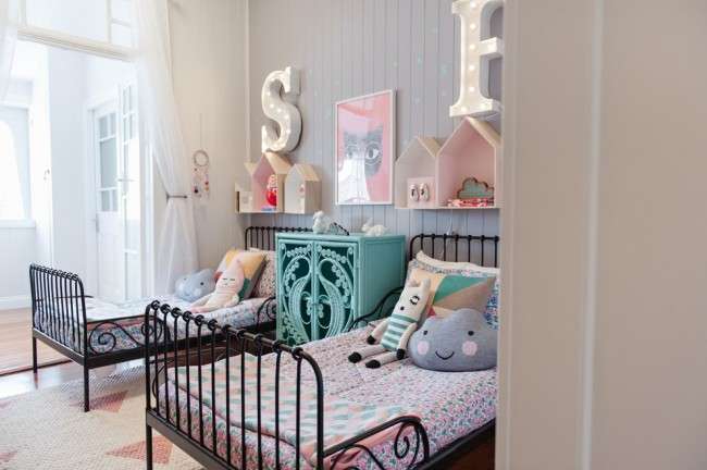 Ковані ліжка: 115 витончених рішень для інтерєру в стилі бохо, рустик і прованс