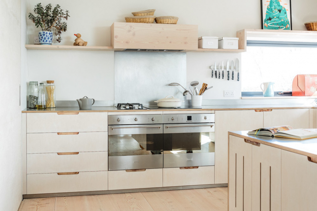 Кухня без верхніх шаф: 75+ функціональних інтерєрів для тих, хто втомився від кухонного класики
