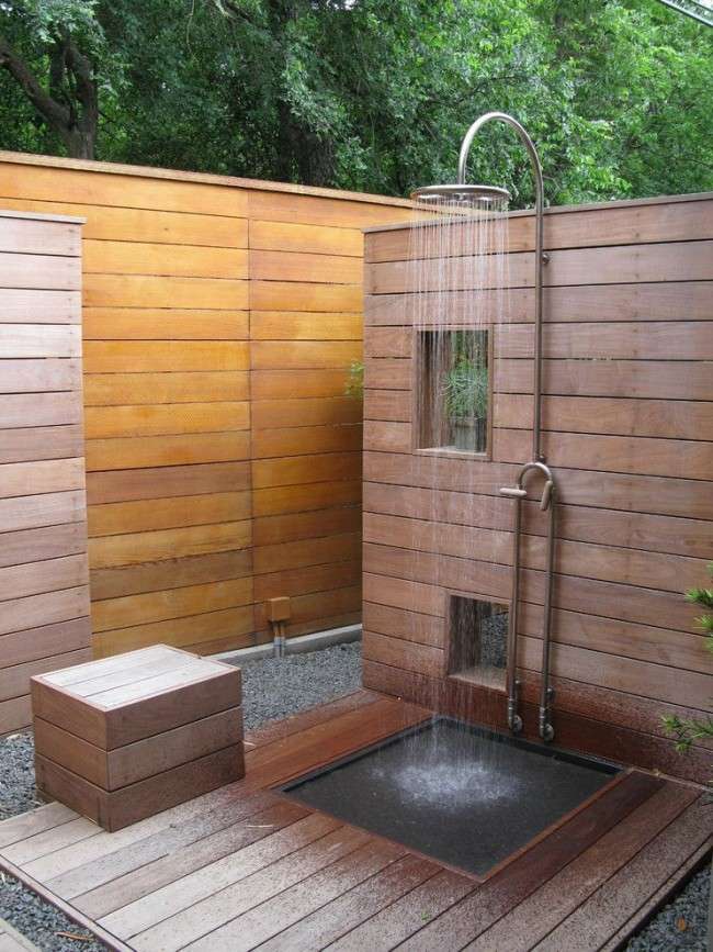 Літній душ для дачі своїми руками: вибір місця, матеріали і етапи будівництва