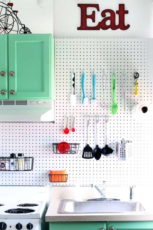 Як облаштувати маленьку кухню: 9 корисних порад для максимальної оптимізації простору