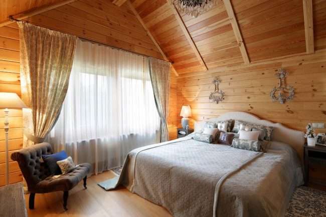 Оздоблення всередині деревяного будинку: рекомендації по вибору матеріалів і 70 теплих і естетичних рішень
