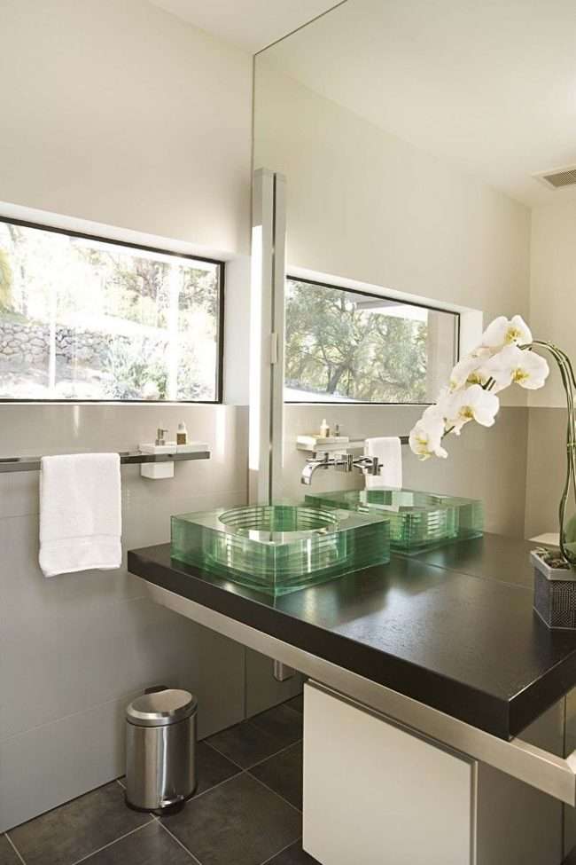 Накладна раковина на стільницю: 75+ втілень ергономіки і естетики у ванній кімнаті