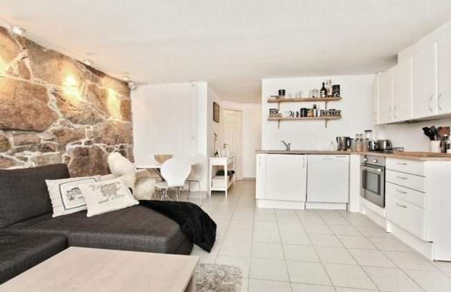 Кутовий диван на кухню зі спальним місцем: як зробити кухонний простір максимально комфортним і 75+ фотоидей