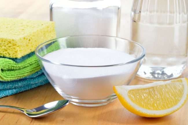 Як швидко помити мікрохвильовку всередині: корисні лайфхаки для безкомпромісної чистоти