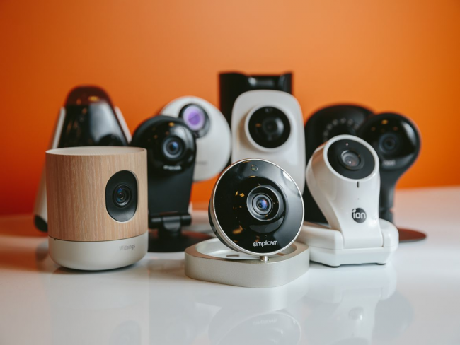 Камера відеоспостереження для будинку: огляд та порівняння кращих моделей на ринку