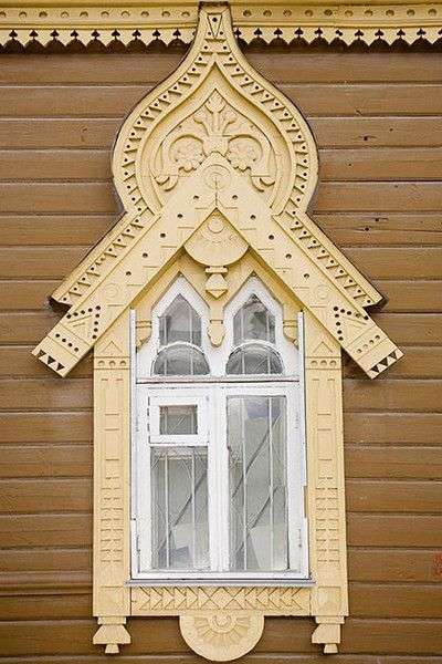 Лиштва на вікна в деревяному будинку: декоративна прикраса фасаду і 70+ оригінальних прикладів