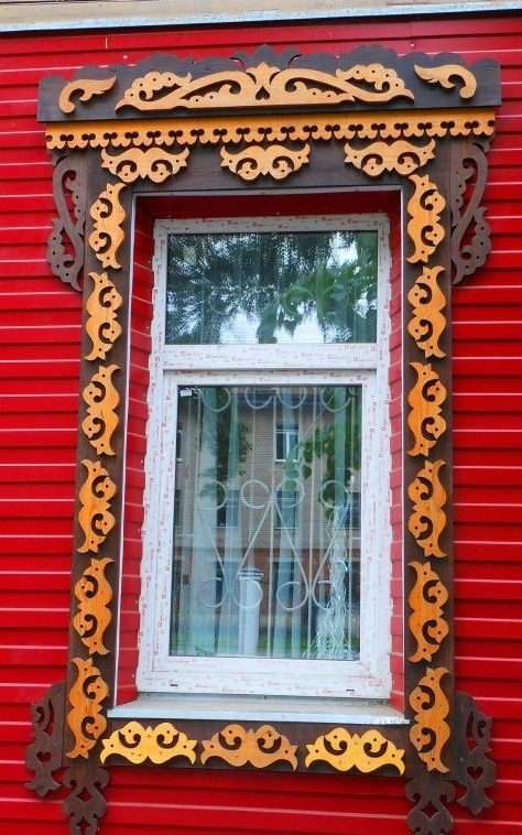 Лиштва на вікна в деревяному будинку: декоративна прикраса фасаду і 70+ оригінальних прикладів