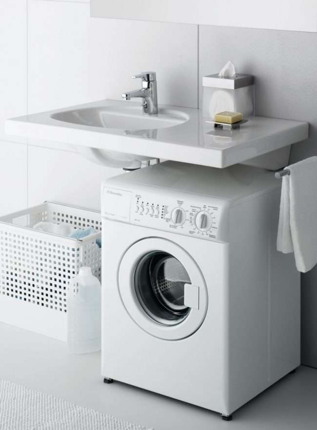 Раковина над пральною машиною: особливості установки і 70 продуманих рішень для функціональної ванної кімнати