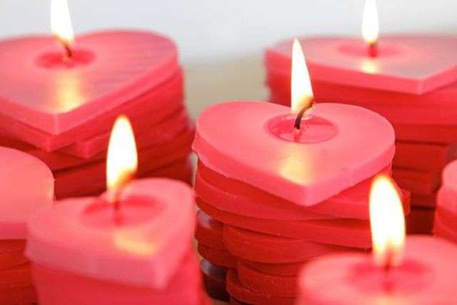 Свічки для романтичного вечора: 70 надихаючих ідей, які допоможуть вам здивувати коханих