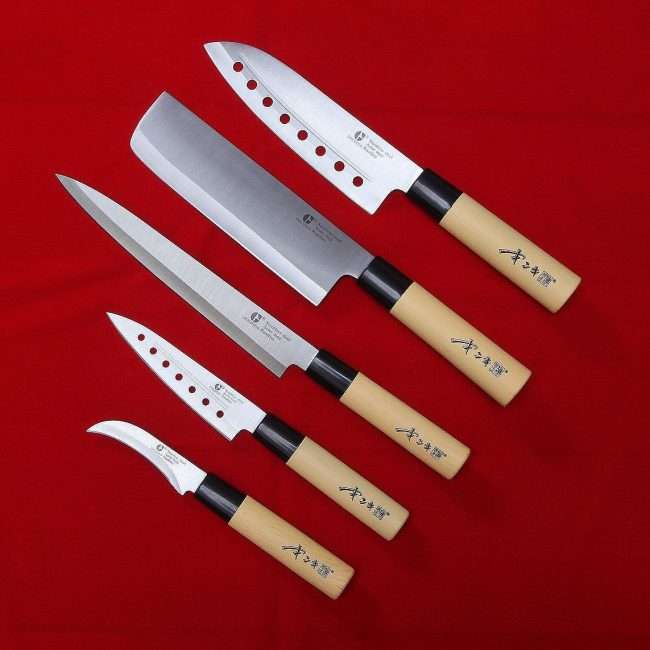 Японські ножі для кухні: еталонне майстерність нарізки і огляд кращих моделей від Kasumi і до Tojiro