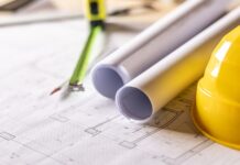 Я витратив п’ять років на ремонт свого будинку, але тепер планую знову його розширити – так я планую перетворити наш напівлюкс із трьома спальнями на будинок із п’ятьма спальнями на все життя.