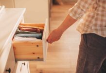 Швидка схованка: 10 місць, де можна сховати безлад, коли приходять гості