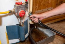 Обслуговування водонагрівача: Чому і як часто слід промивати бак