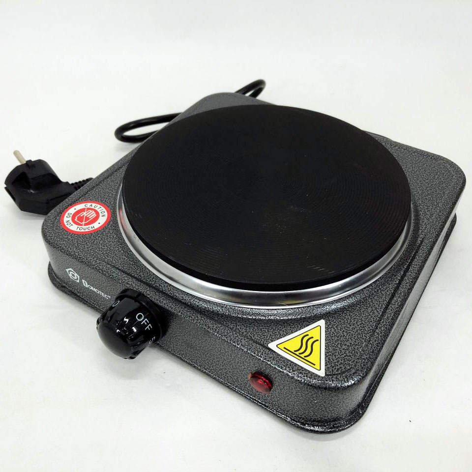 настільна електроплитка на кухні