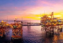 Гиганты инженерной мысли: Самые массивные морские нефтедобывающие платформы